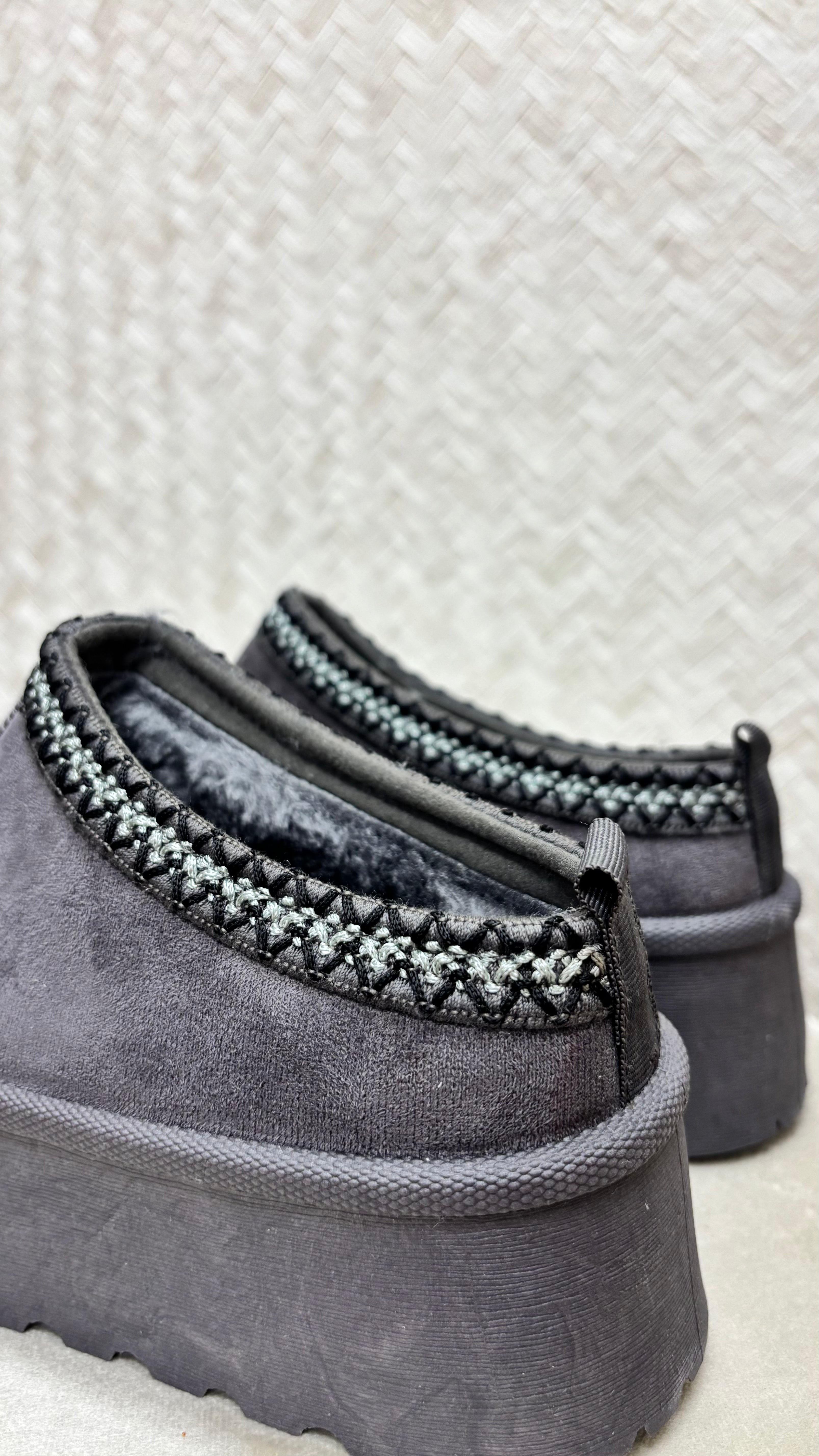 Bota Australiana destalonada