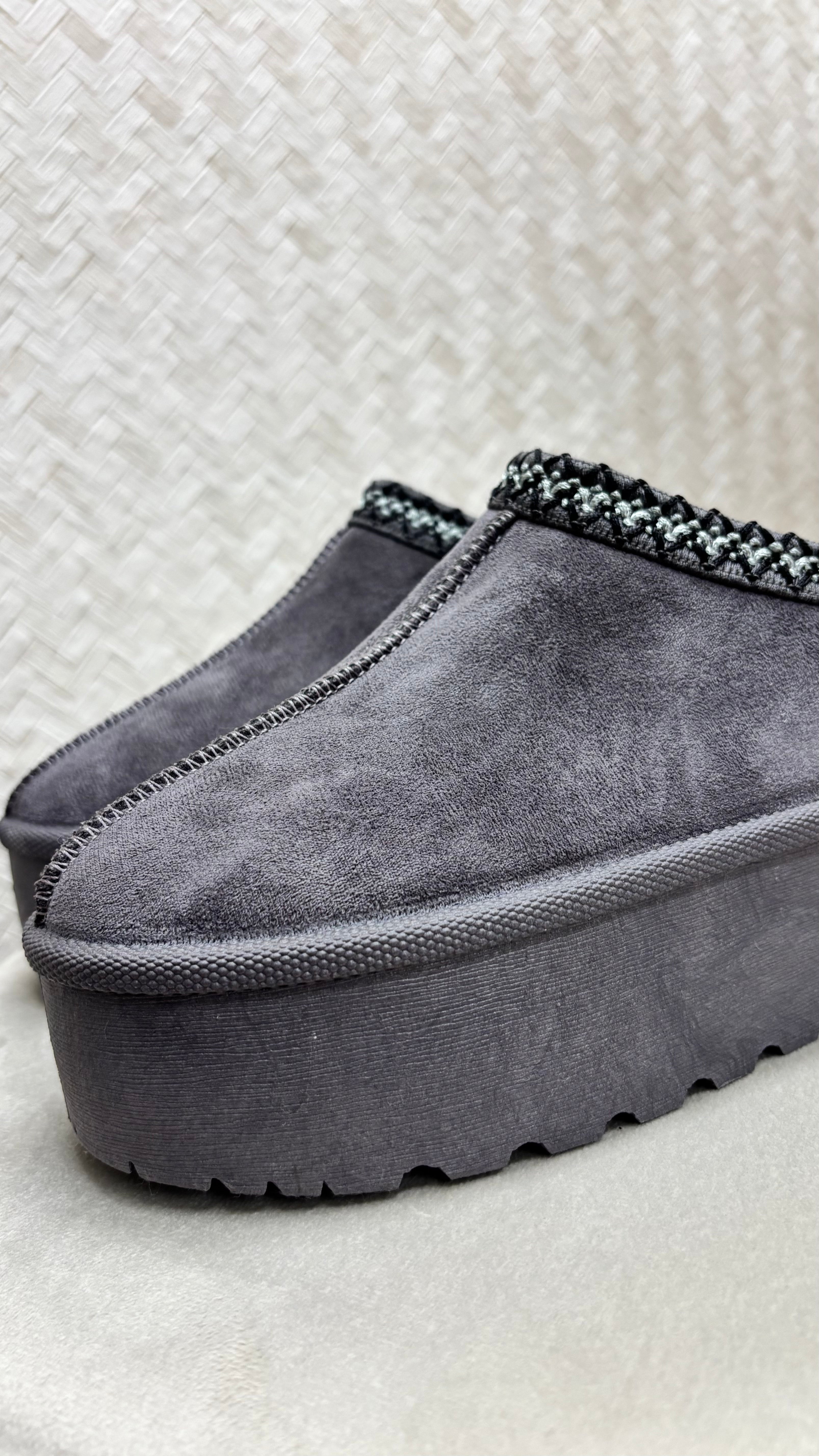 Bota Australiana destalonada